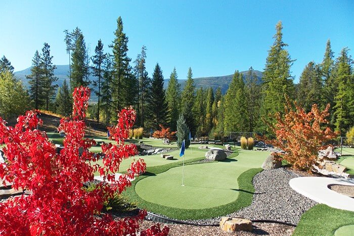 Putting Green in Autumn at Kimberley Riverside Campground