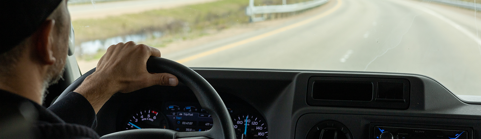 Just what does a road grade sign mean? - RV Travel