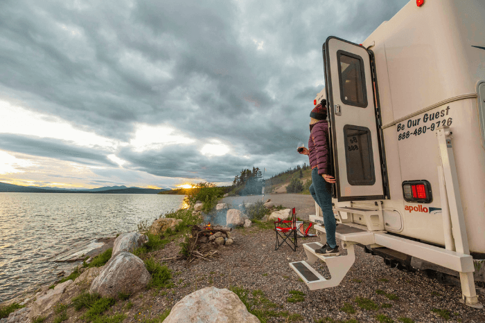 Top-Tips-RV-Buying-Blog-Image-2-700x467.png Top-Tips-RV-Buying-Blog-Image-2-700x467.png