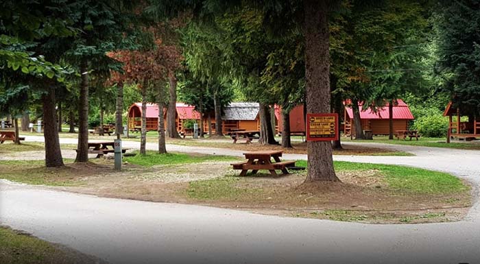 campsites-Revelstoke_BC_RV-Cabin-Resort-(1).jpg