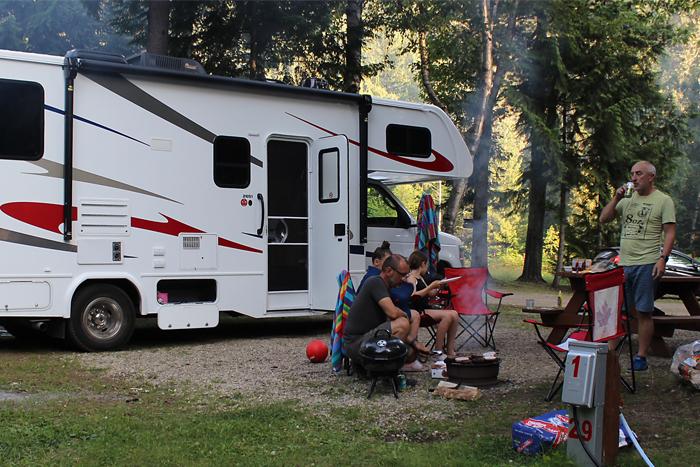 camping-kathryn.jpg camping-kathryn.jpg